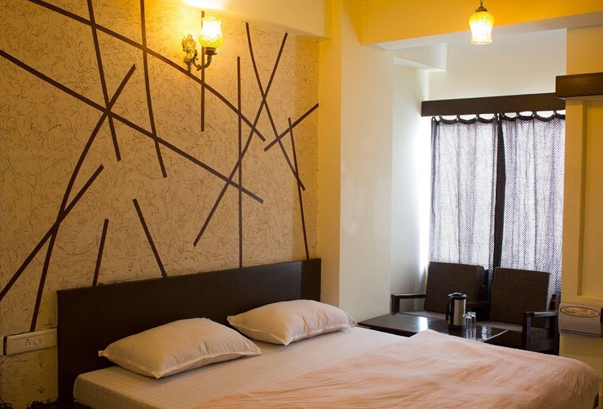Hotel Holiday Home Divisione di Divisione di Jaipur Esterno foto
