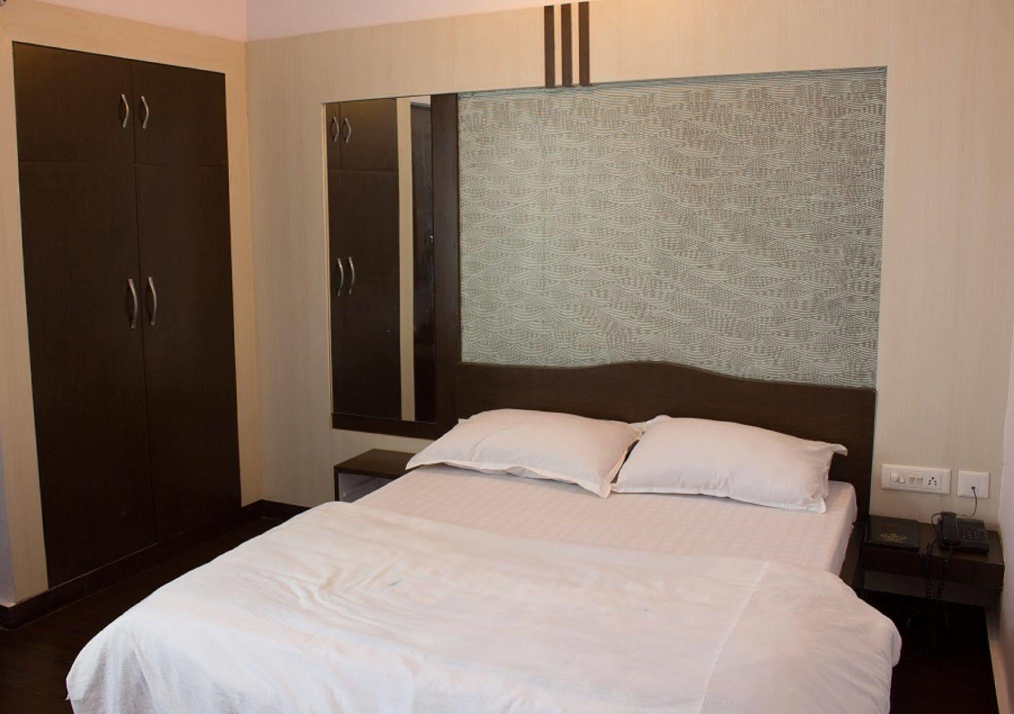 Hotel Holiday Home Divisione di Divisione di Jaipur Esterno foto